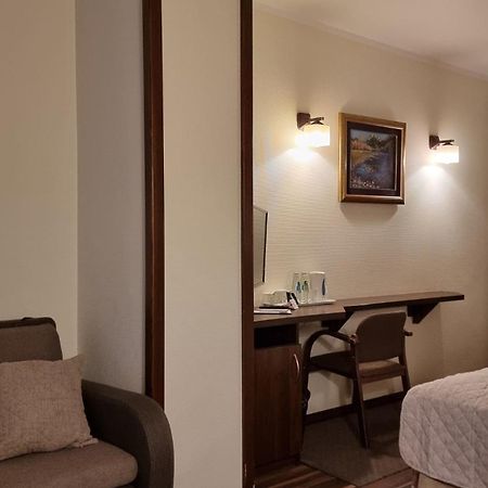 Hotel Nad Przelomem Sromowce Niżne Esterno foto