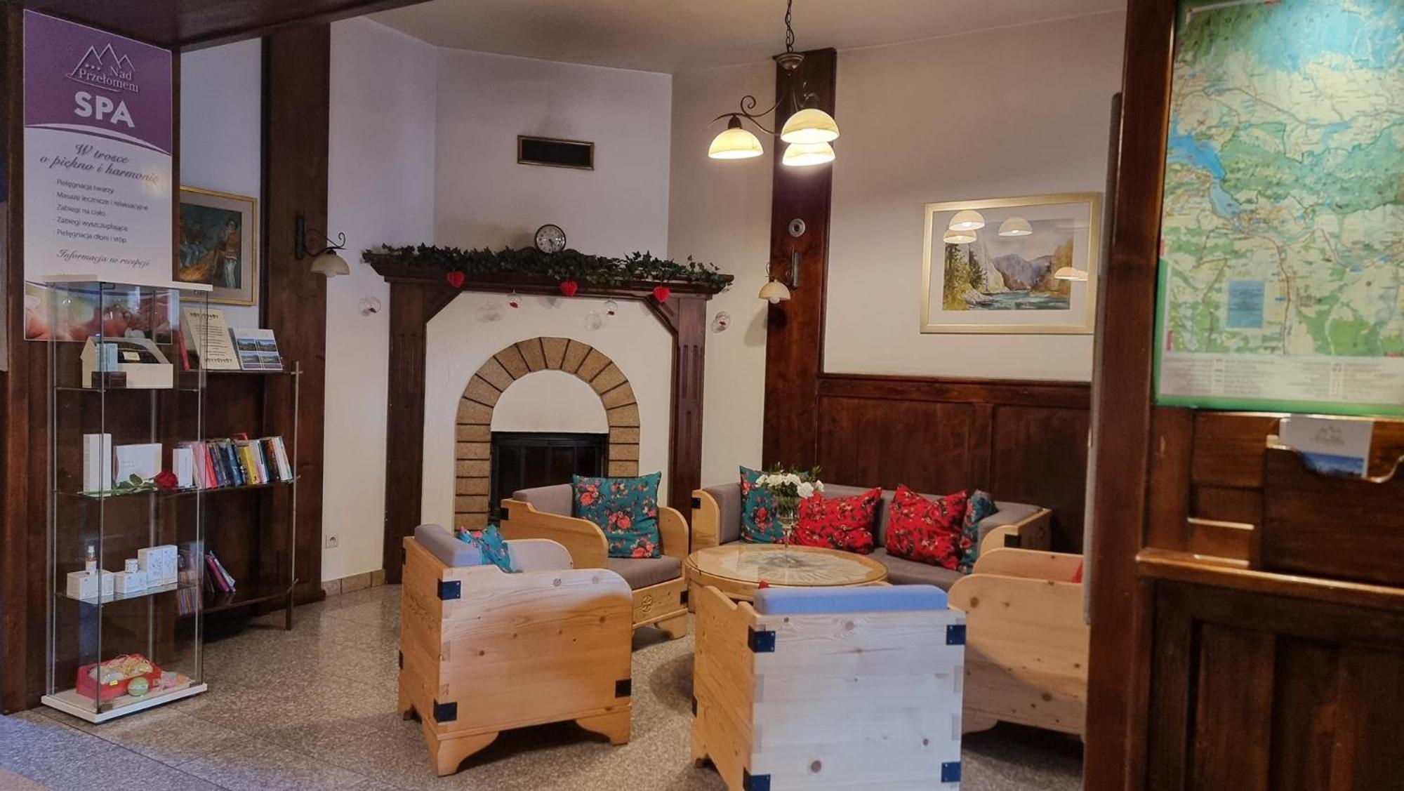 Hotel Nad Przelomem Sromowce Niżne Esterno foto