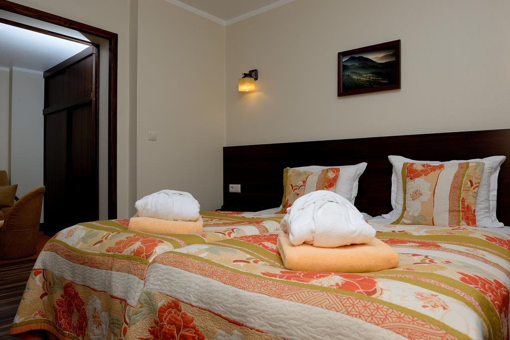 Hotel Nad Przelomem Sromowce Niżne Camera foto