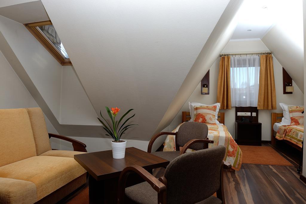 Hotel Nad Przelomem Sromowce Niżne Camera foto