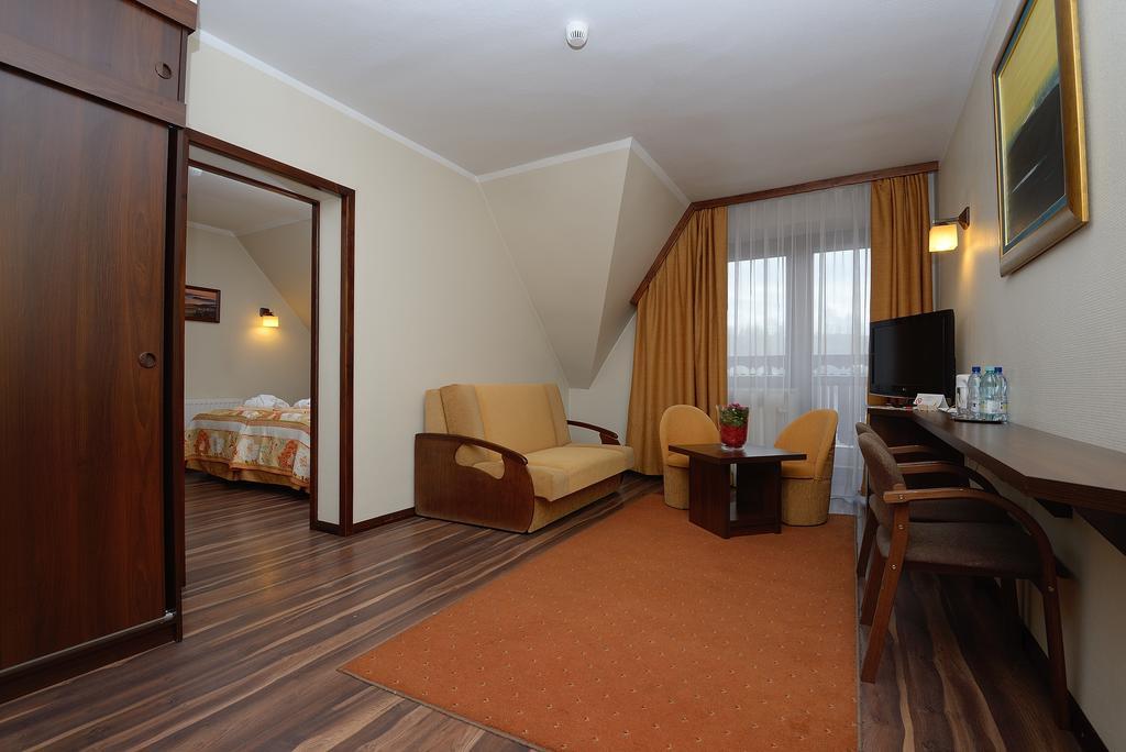 Hotel Nad Przelomem Sromowce Niżne Esterno foto