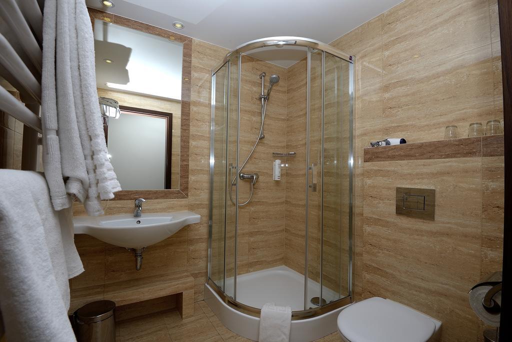 Hotel Nad Przelomem Sromowce Niżne Esterno foto